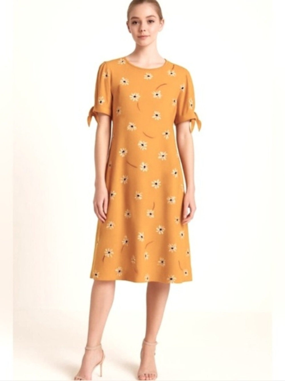 Faithfull the Brand Emilia Midi Botany Floral Tie-Sleeve Dress